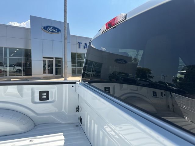 New 2026 Ford F350 Lariat image 14
