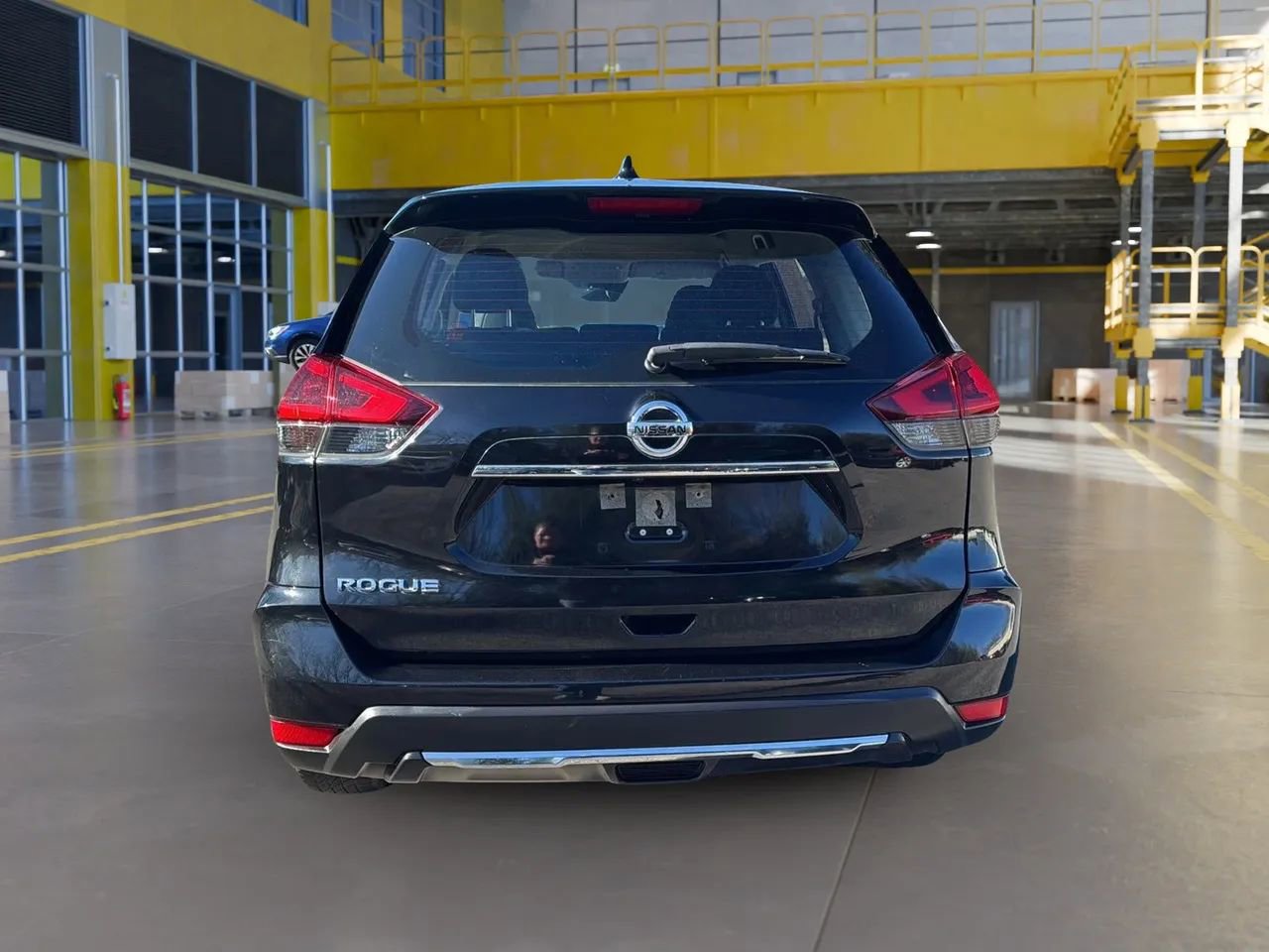 Used 2020 Nissan Rogue S image 6