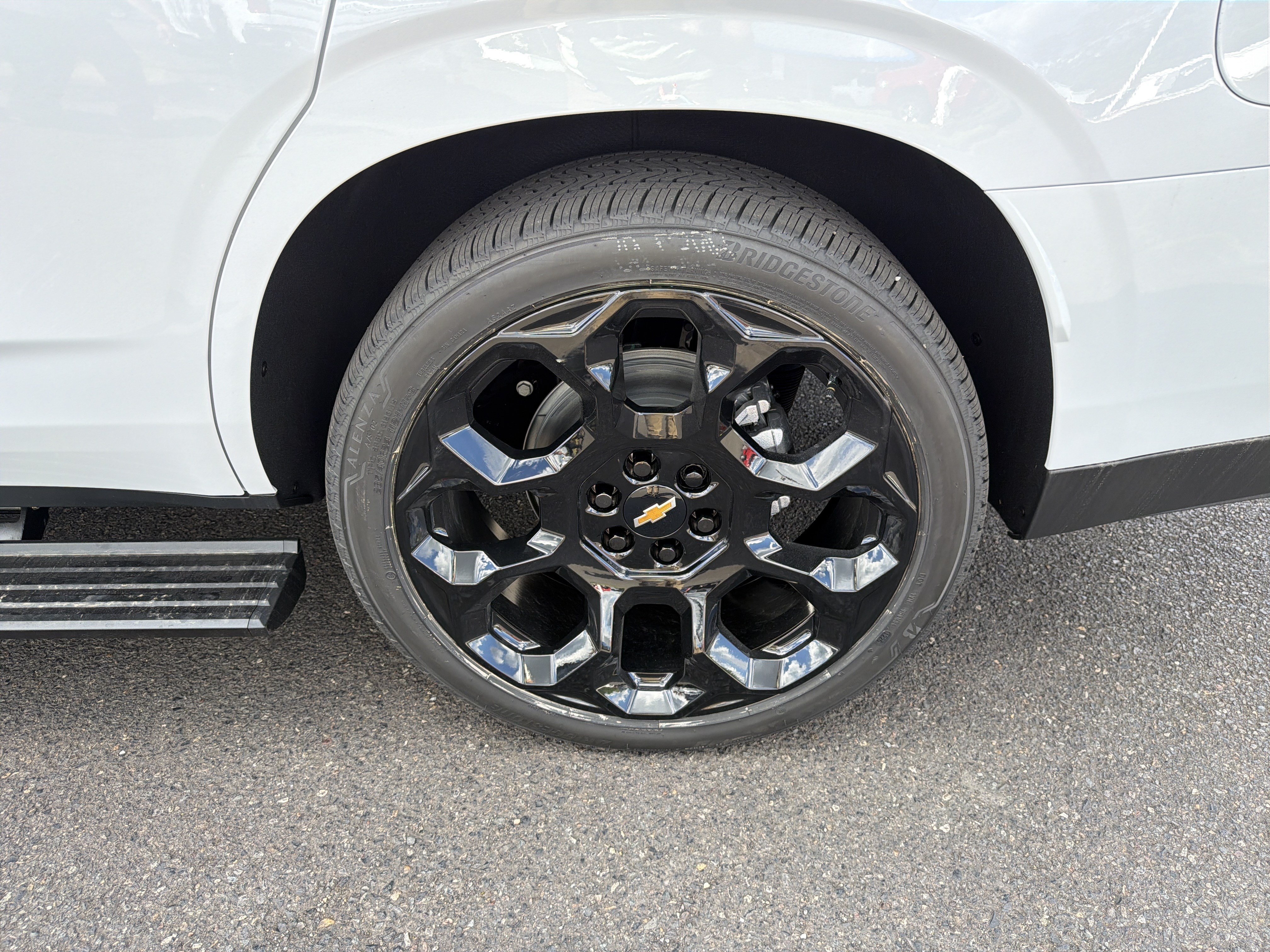 New 2026 Chevrolet Tahoe High Country AWD/4WD image 25