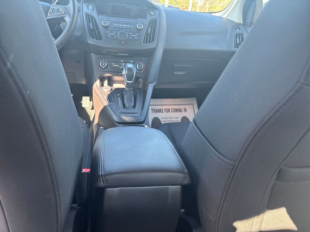 Used 2016 Ford Focus SE image 33