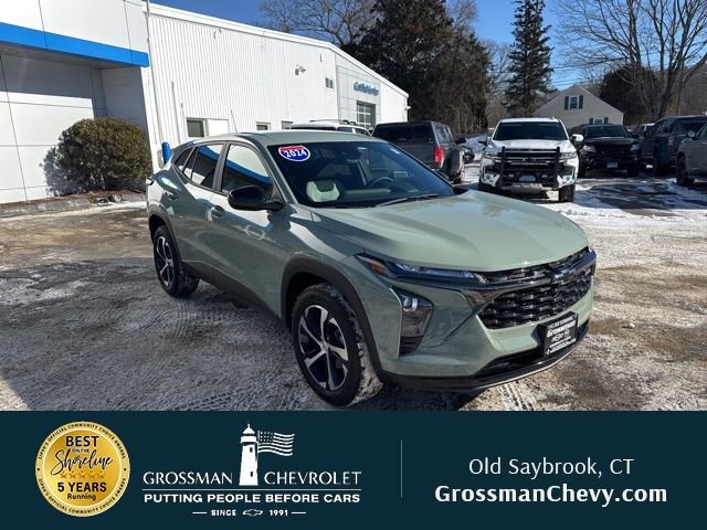 Used 2024 Chevrolet Trax RS w/ Driver Confidence Package video 1