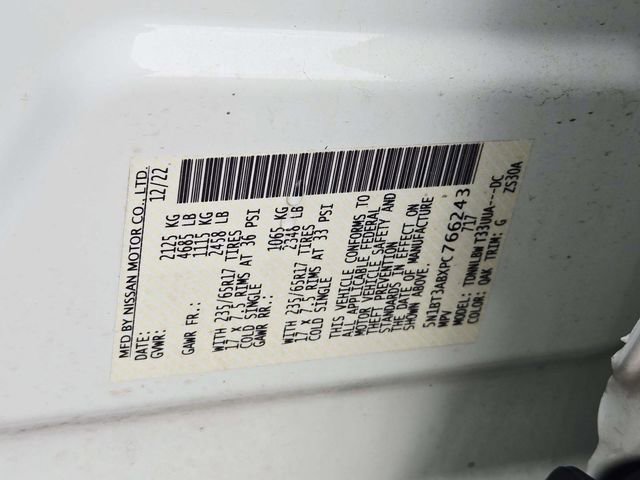 Used 2023 Nissan Rogue S image 28