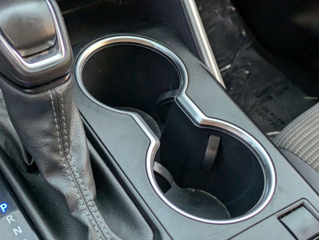 Used 2024 Toyota Highlander LE image 19