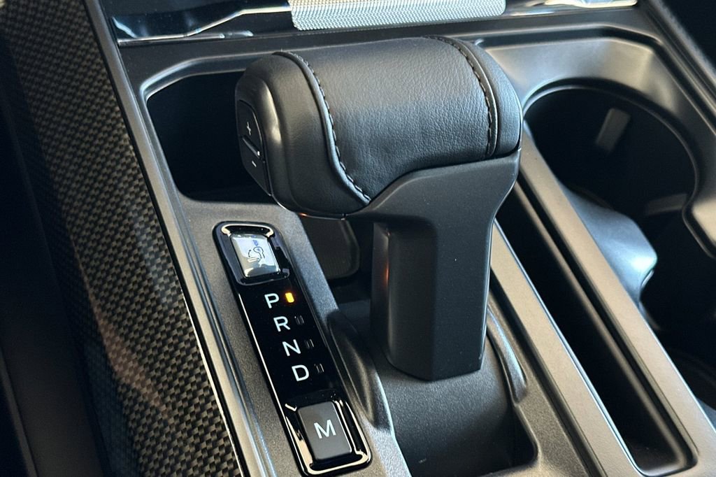 New 2025 Ford F150 Lariat w/ Equipment Group 502A High image 18