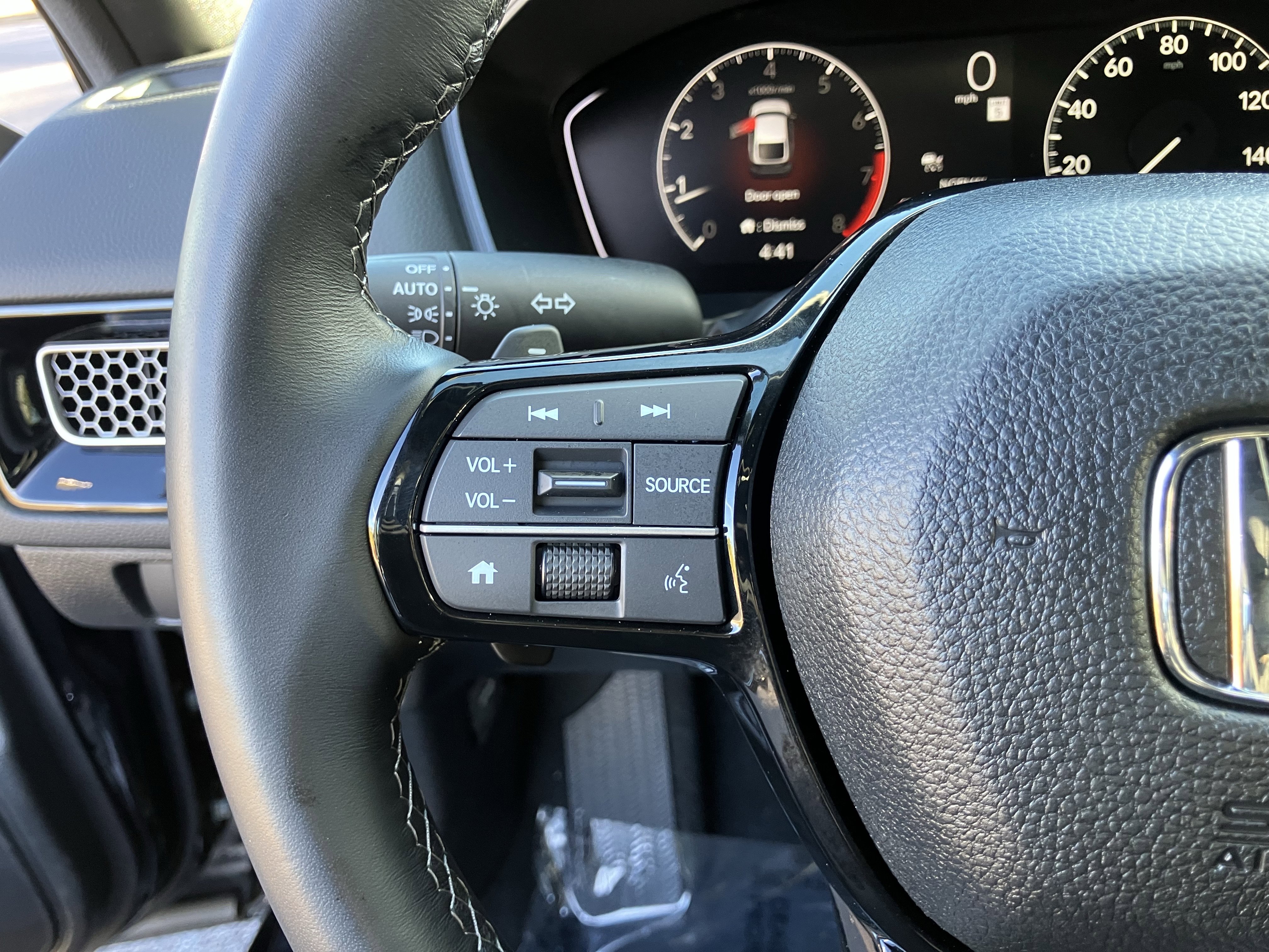 Used 2025 Honda Civic Sport image 21