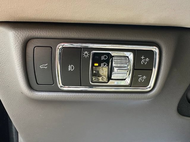 Used 2023 Lincoln Aviator Reserve w/ Equipment Group 201A AWD/4WD image 28