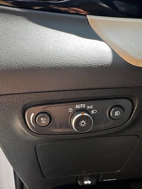 Used 2022 Buick Encore GX Select FWD image 15