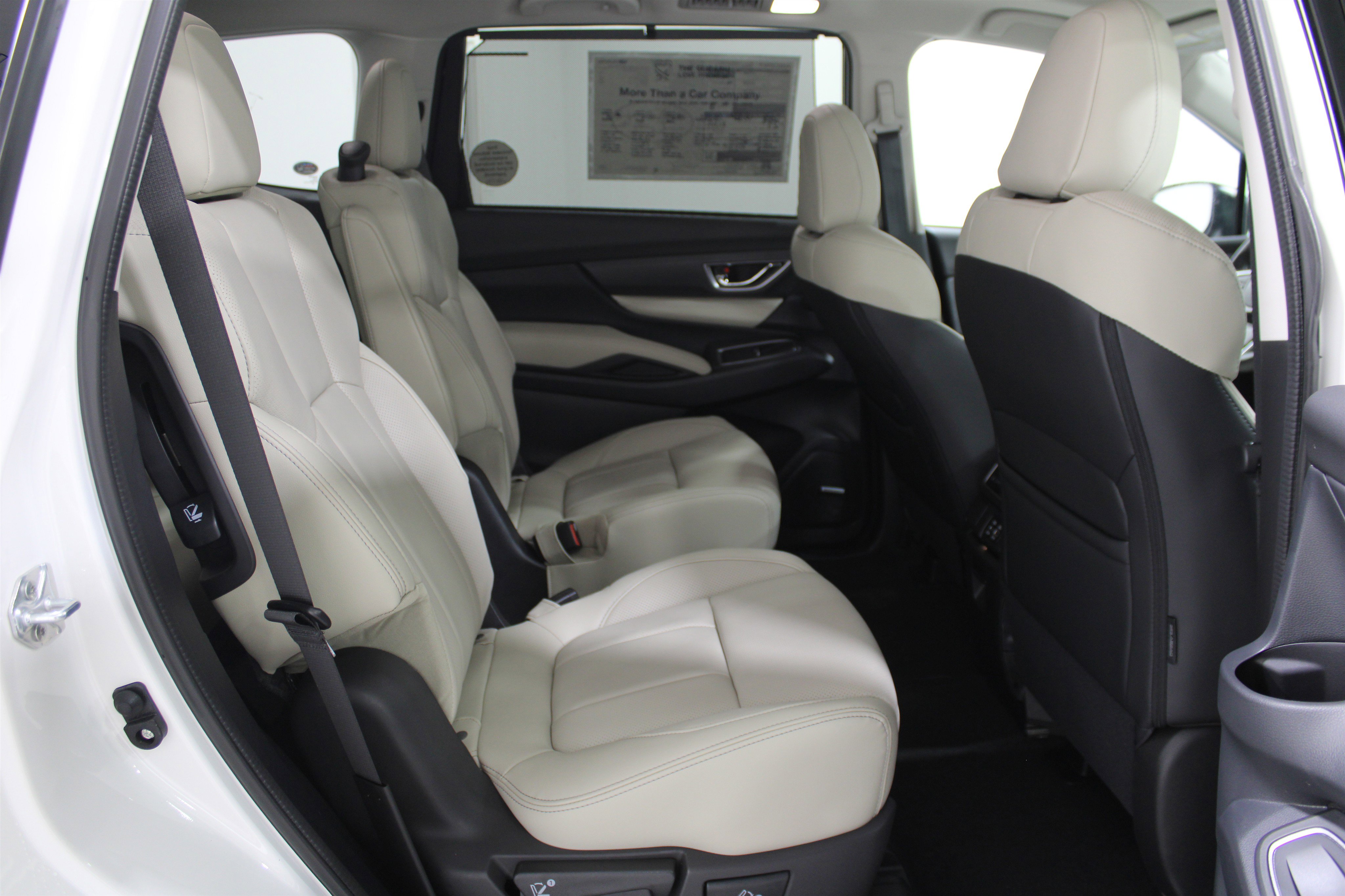 New 2025 Subaru Ascent Limited image 24