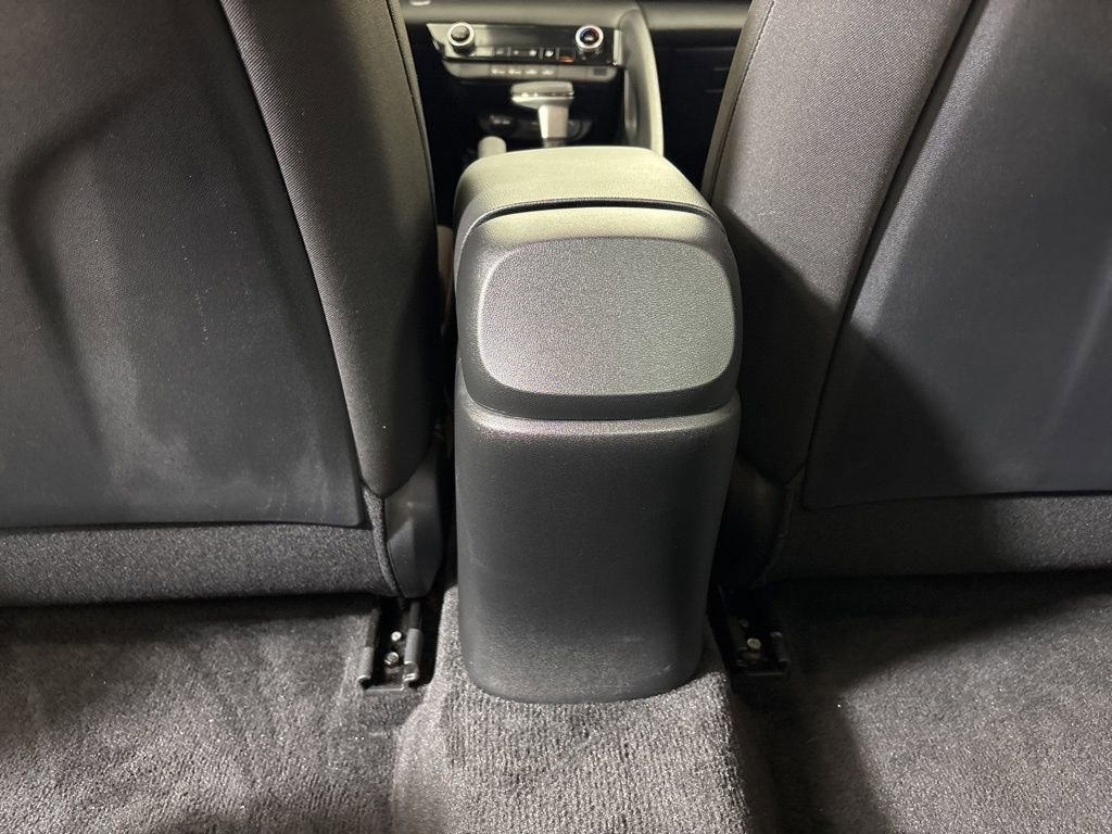 Used 2023 Hyundai Elantra SEL image 23
