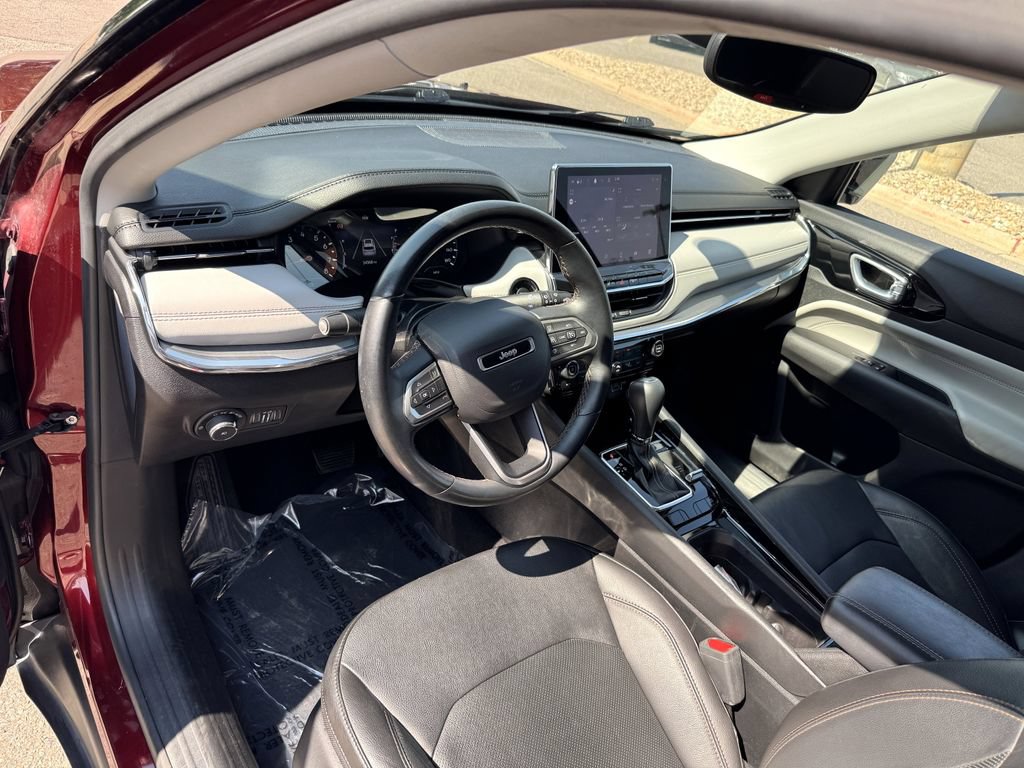 Used 2022 Jeep Compass Limited AWD/4WD image 21