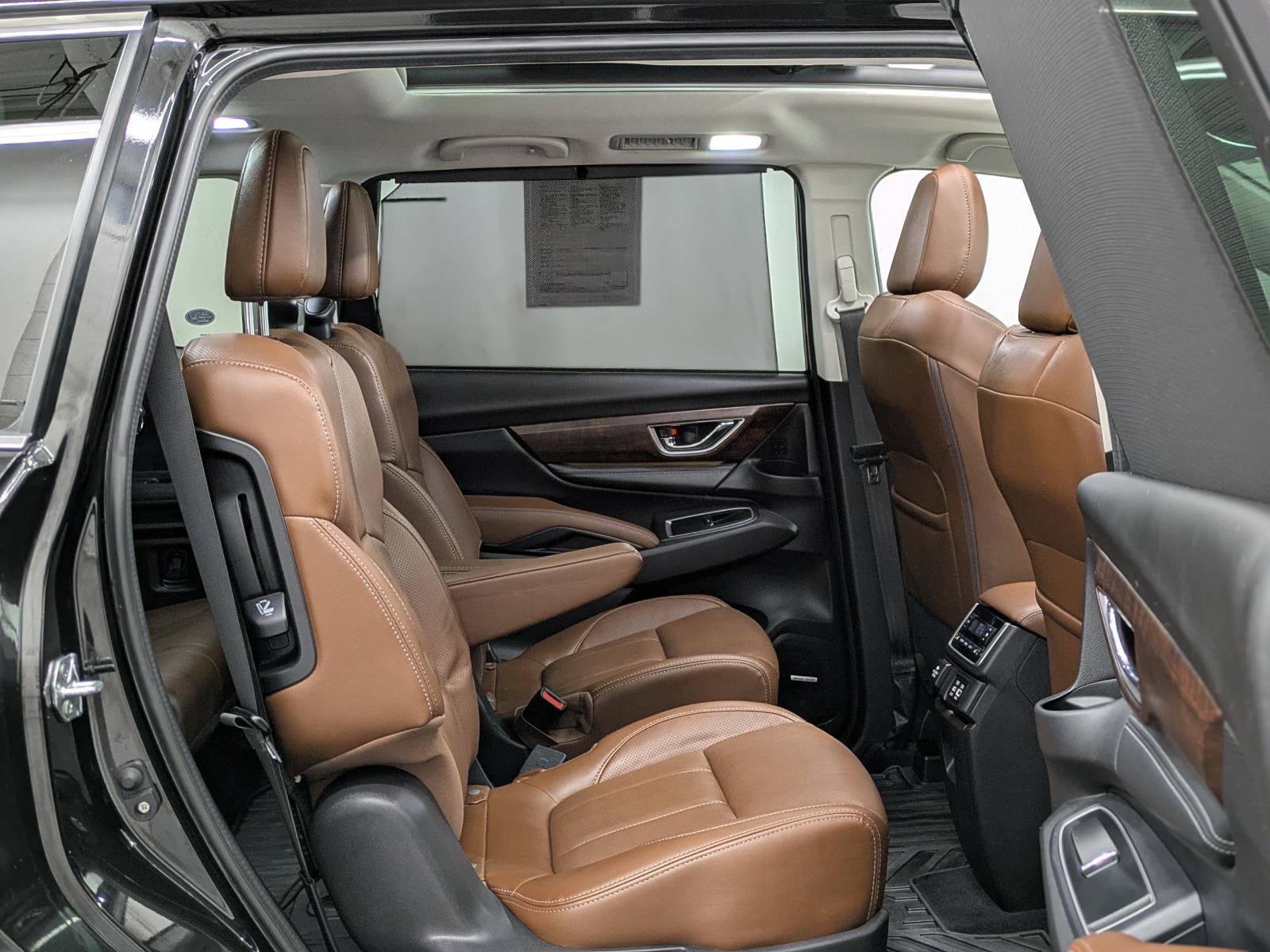 Used 2023 Subaru Ascent Touring image 31