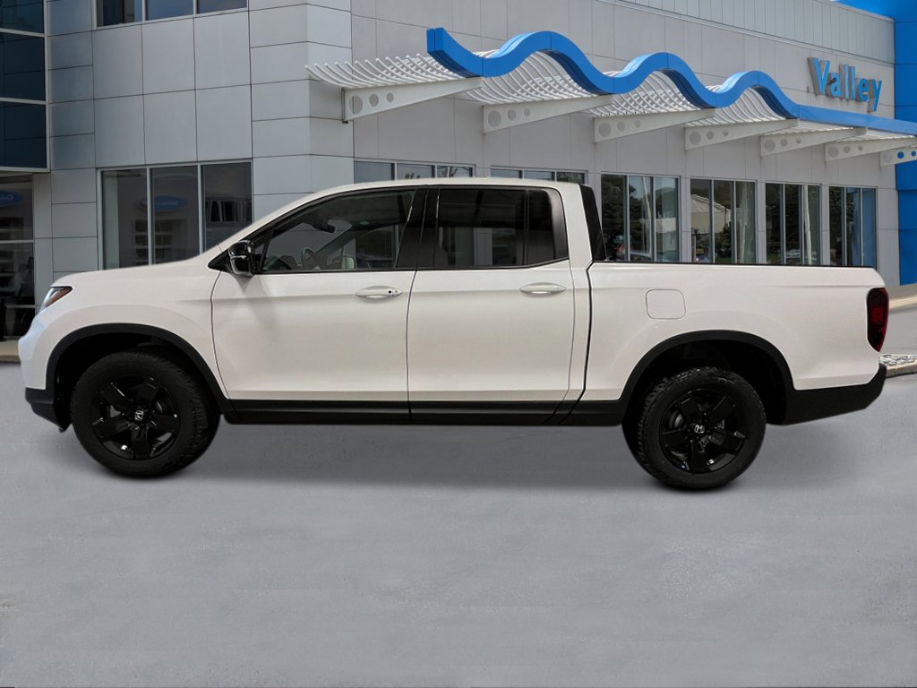 New 2026 Honda Ridgeline Black Edition image 2