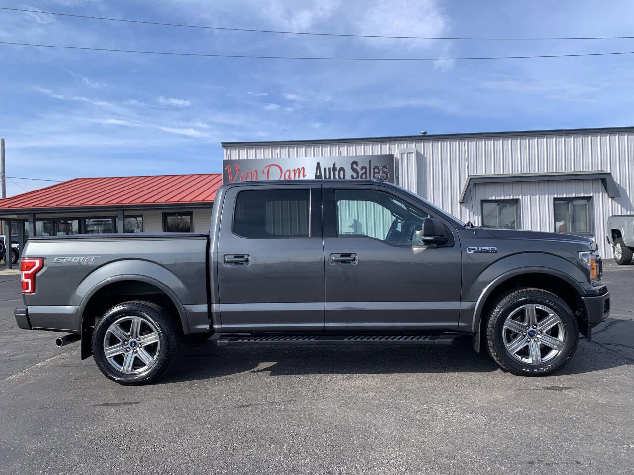 Used 2018 Ford F150 XLT w/ Equipment Group 302A Luxury image 1