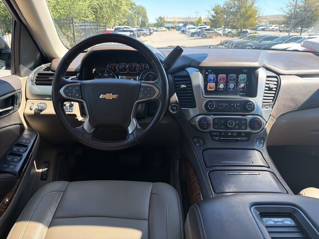 Used 2020 Chevrolet Suburban Premier RWD image 30