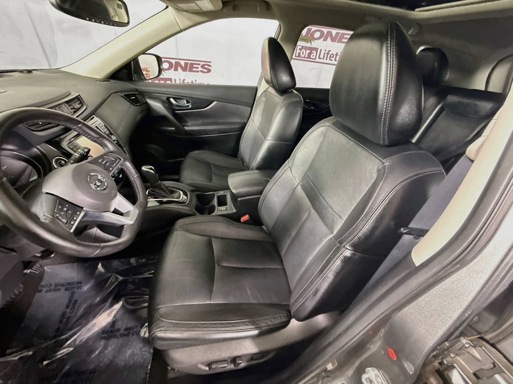 Used 2017 Nissan Rogue SL w/ SL Premium Package AWD/4WD image 27