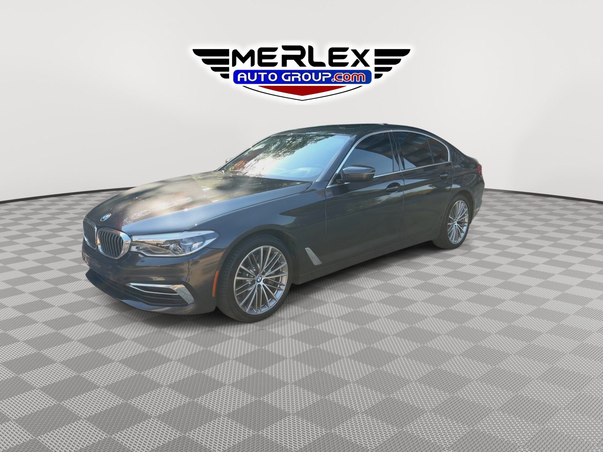 Used 2020 BMW 540i w/ Executive Package RWD image 4
