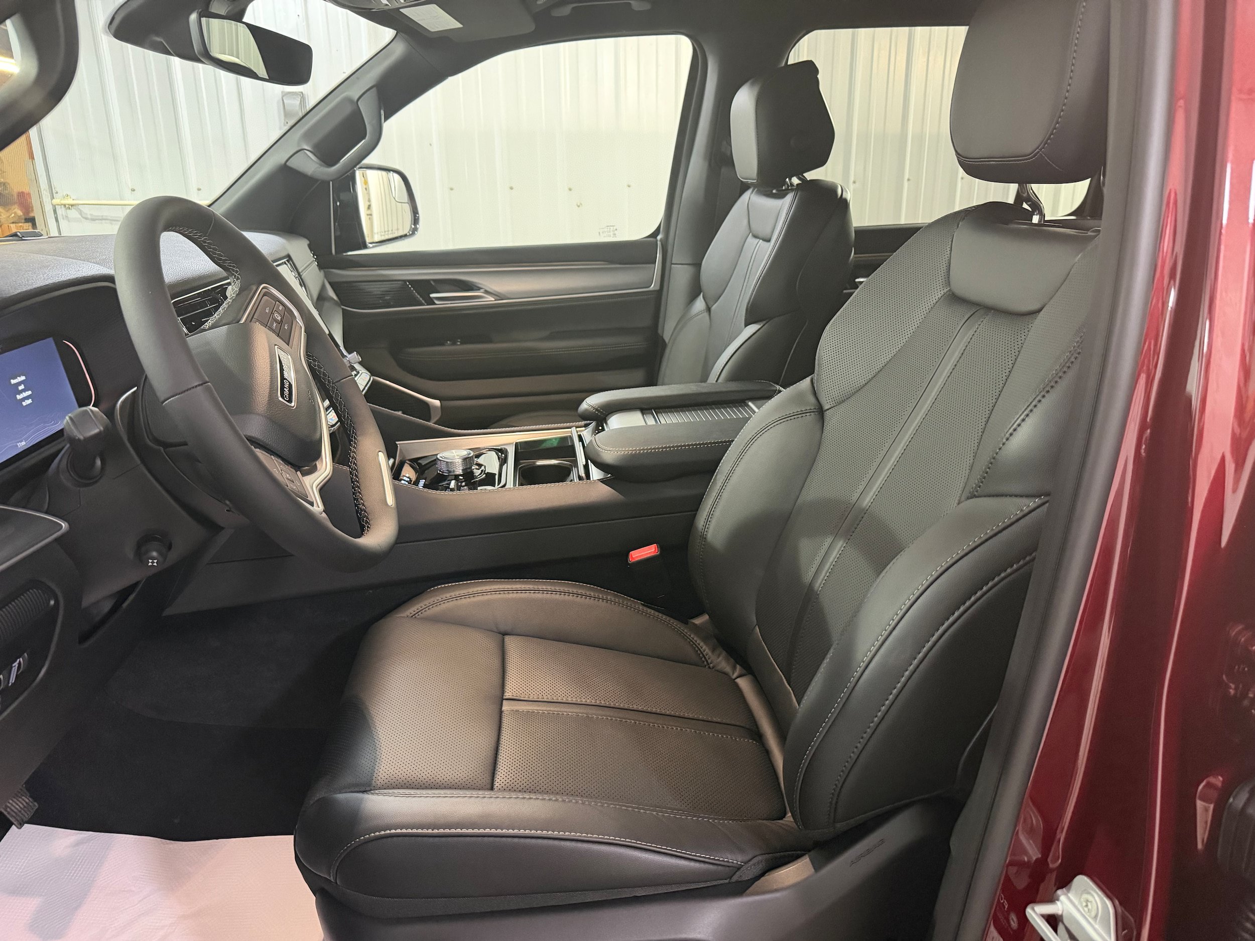 New 2026 Jeep Grand Wagoneer L 4WD image 12