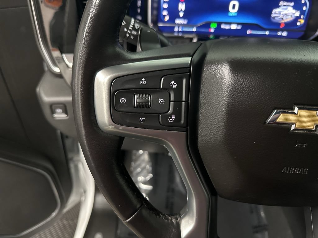 Used 2023 Chevrolet Silverado 1500 LTZ AWD/4WD image 15