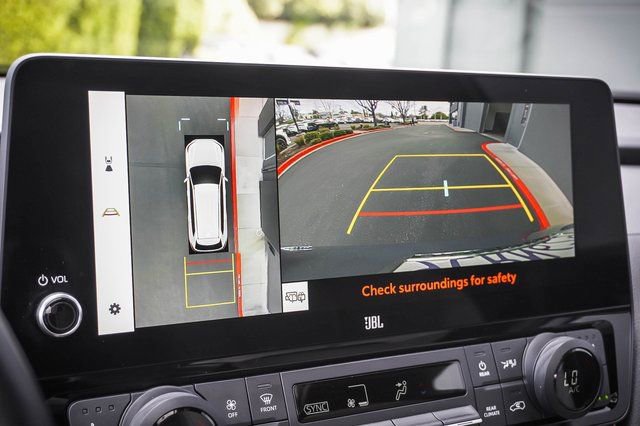 Used 2024 Toyota Grand Highlander AWD Hybrid image 15