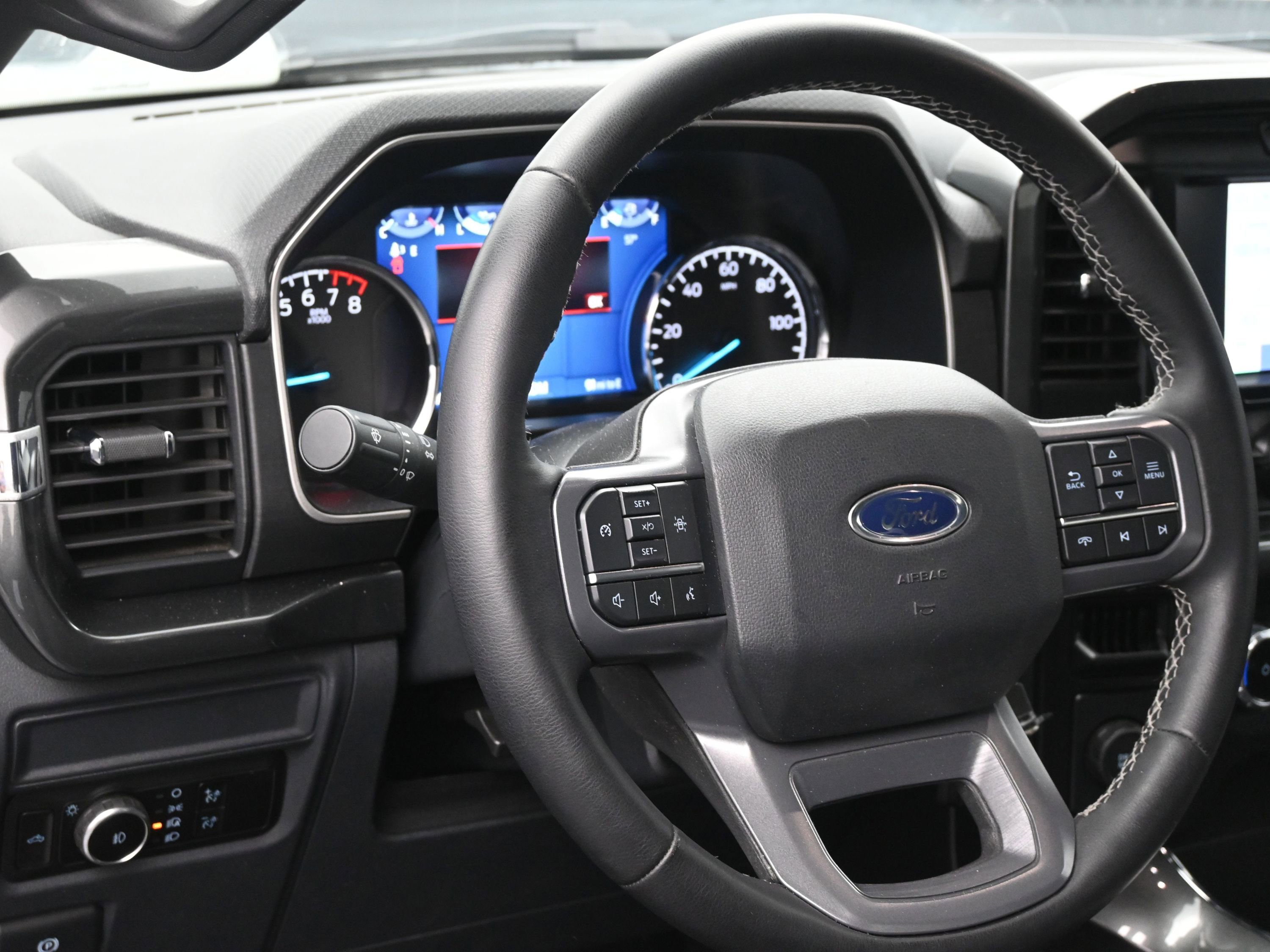 Used 2023 Ford F150 XLT w/ Equipment Group 301A Mid image 19