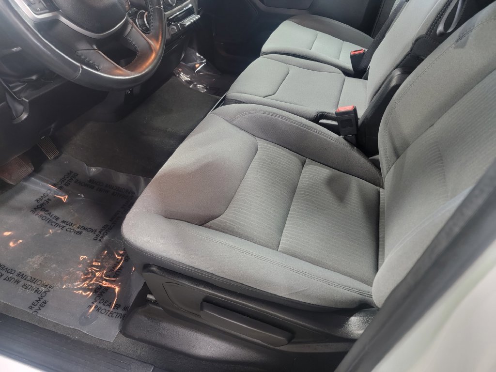 Used 2023 RAM 1500 Big Horn RWD image 10
