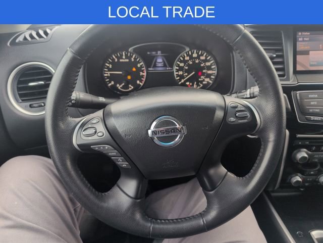 Used 2016 Nissan Pathfinder SV w/ SV Cold Weather Package image 19