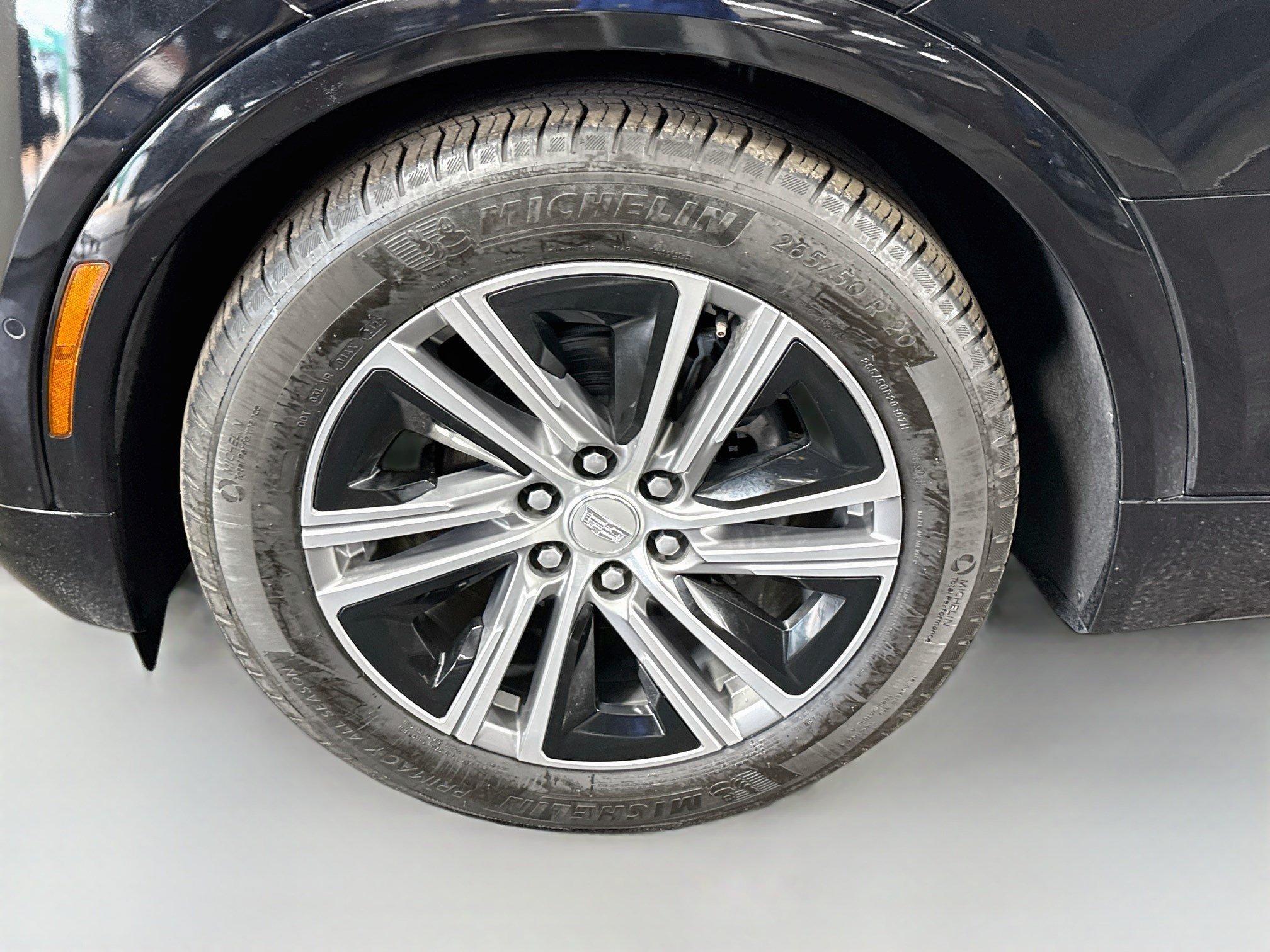 Used 2023 Cadillac Lyriq AWD image 38