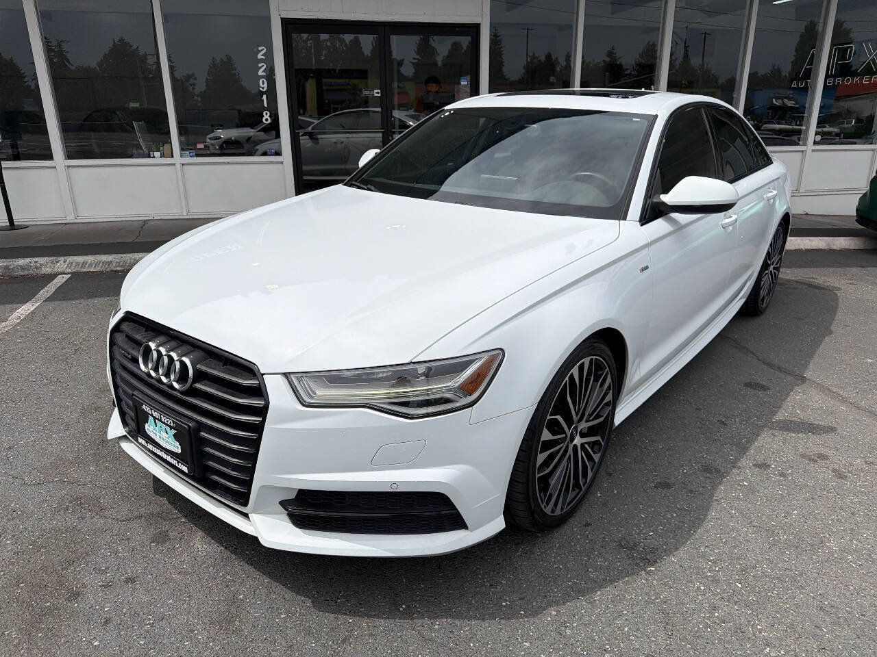 Used 2018 Audi A6 2.0T Premium Plus w/ Premium Plus Package AWD/4WD image 1
