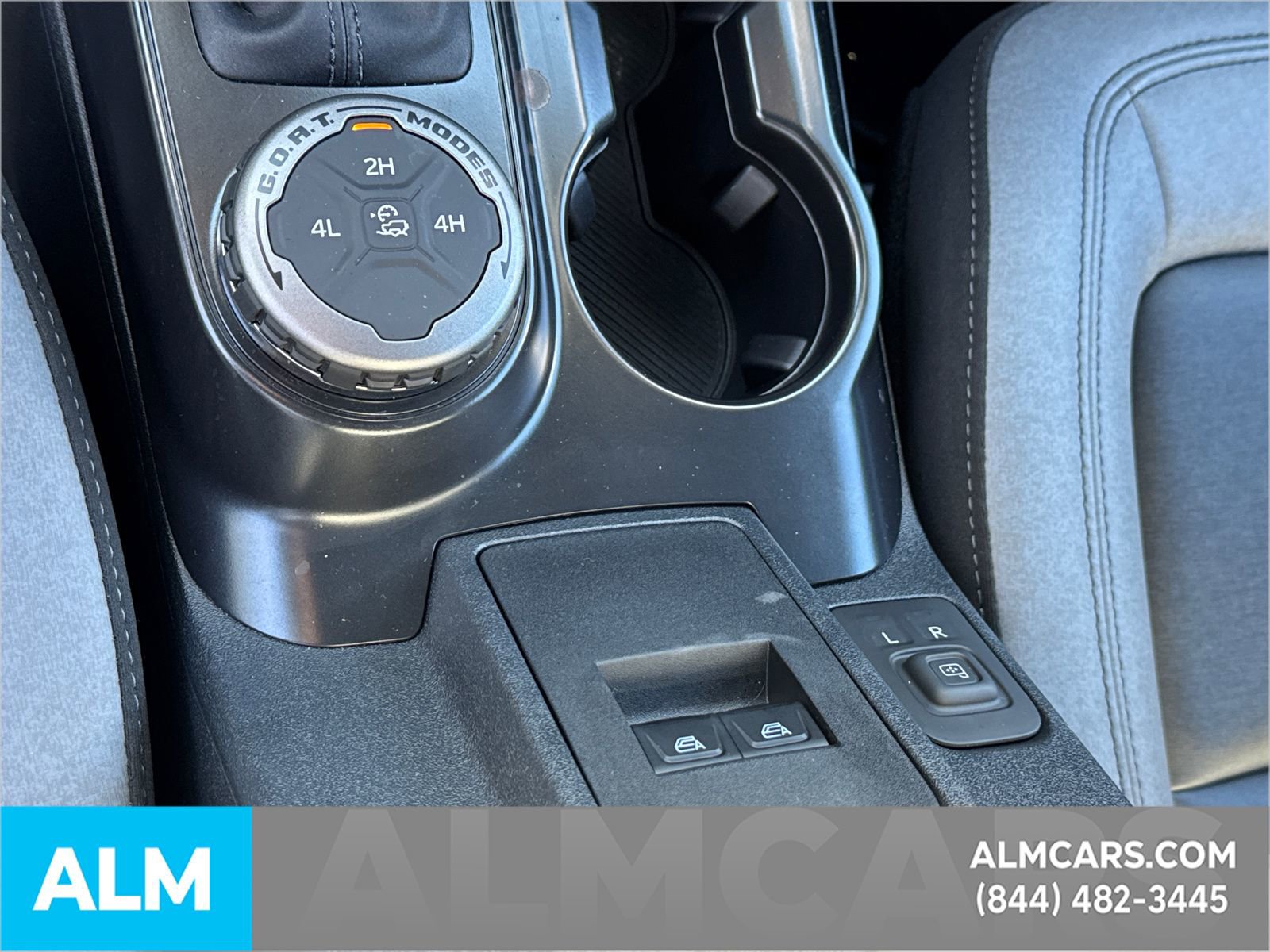 Used 2024 Ford Bronco Black Diamond image 32