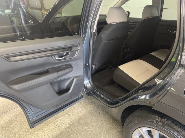 Used 2023 Honda CR-V EX image 12