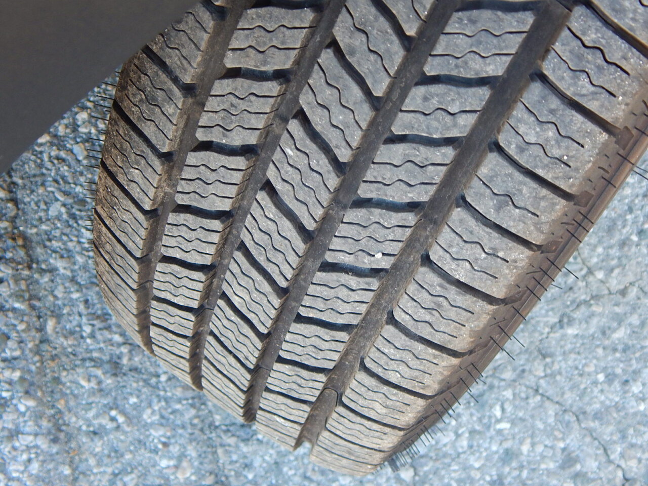 Used 2023 Ford Transit 150 Low Roof image 26