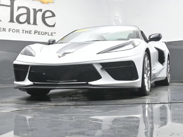 Used 2026 Chevrolet Corvette Stingray Preferred Conv RWD image 4