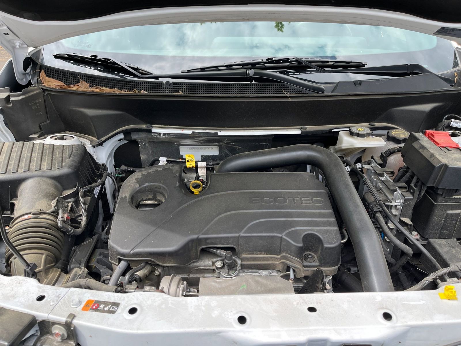 Used 2025 Chevrolet Equinox LT FWD image 32