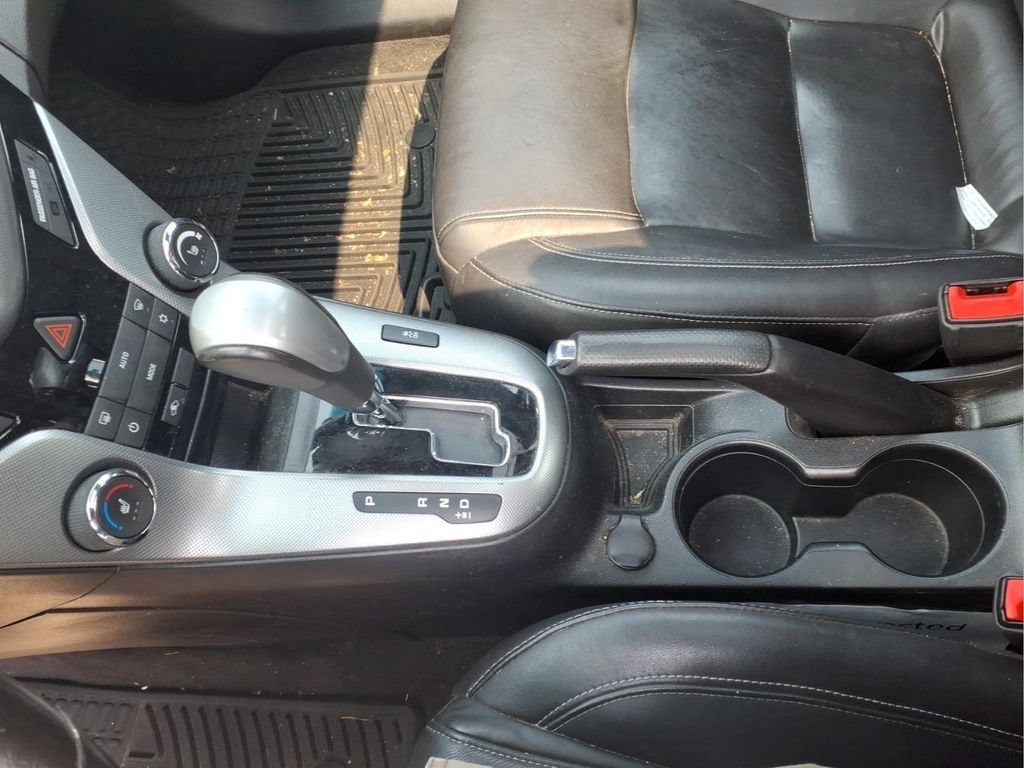 Used 2015 Chevrolet Cruze LTZ w/ Sun, Sound and Sport Package FWD image 13