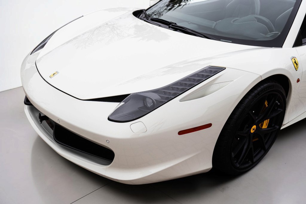 Used 2014 Ferrari 458 Spider RWD image 30