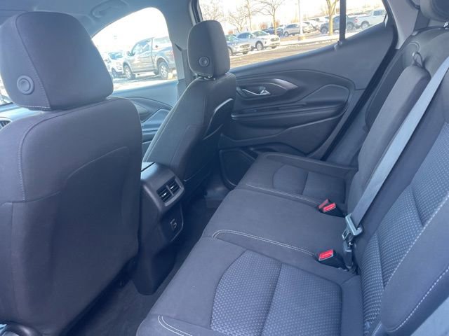 Used 2024 GMC Terrain SLE image 13