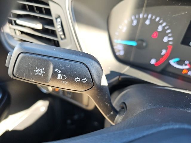 Used 2022 Ford Escape SE image 36