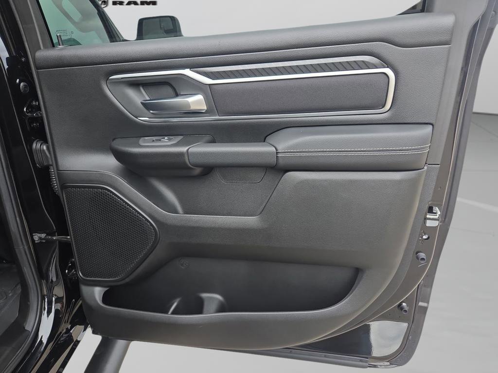 Used 2026 RAM 1500 Lone Star AWD/4WD image 23