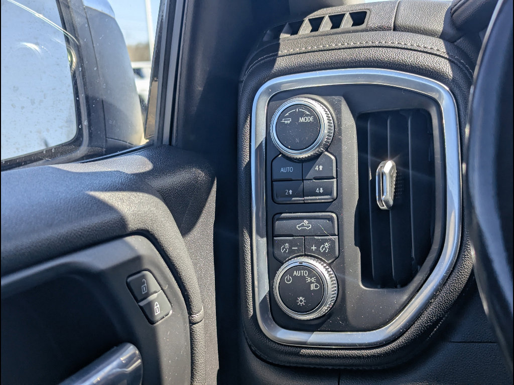 Used 2021 GMC Sierra 1500 SLE w/ X31 Off-Road Package image 29