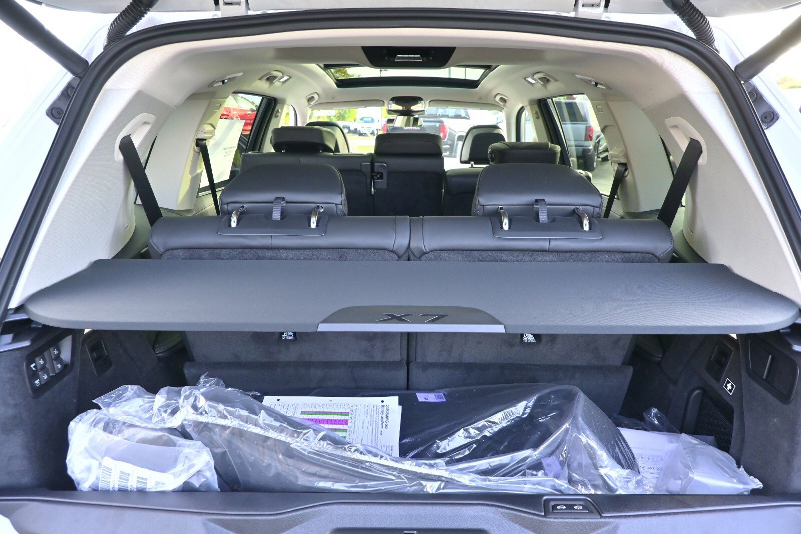 New 2026 BMW X7 xDrive40i w/ Premium Package image 17