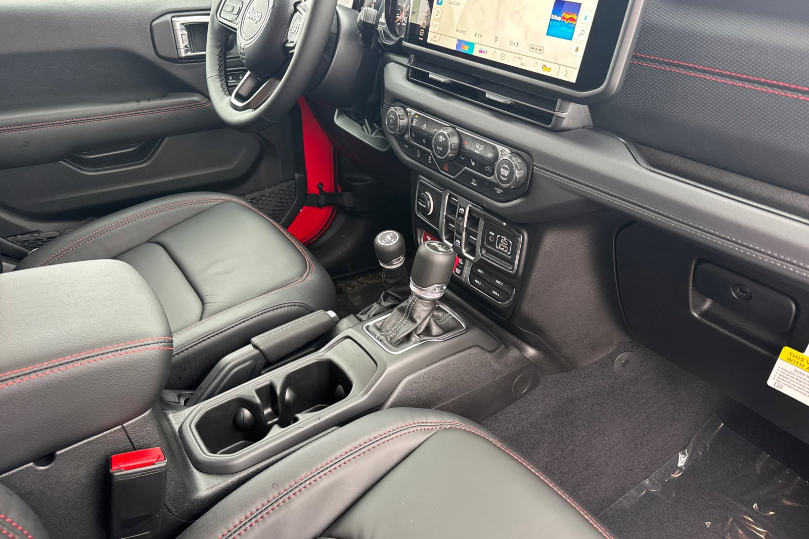 New 2026 Jeep Wrangler Unlimited Rubicon image 14