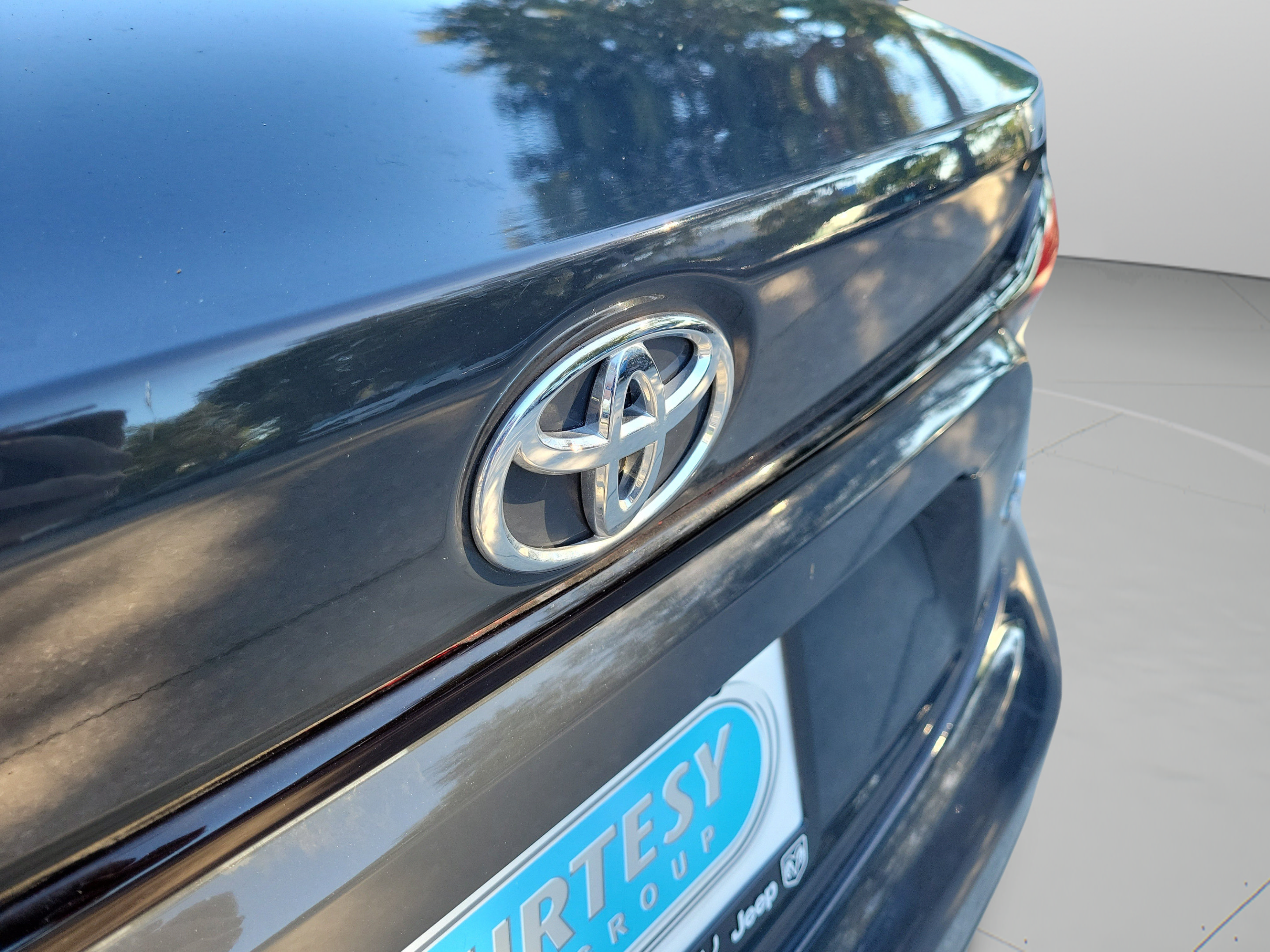 Used 2024 Toyota Corolla LE FWD image 29
