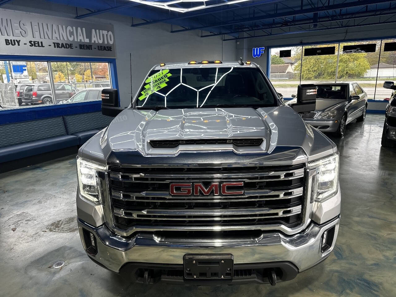 Used 2021 GMC Sierra 2500 SLE w/ SLE Value Package; image 8