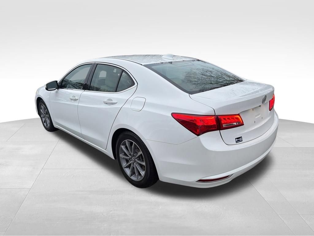 Used 2018 Acura TLX w/ Technology Package image 3