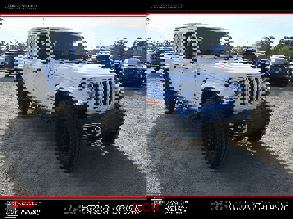 Used 2023 Jeep Gladiator Overland image 3