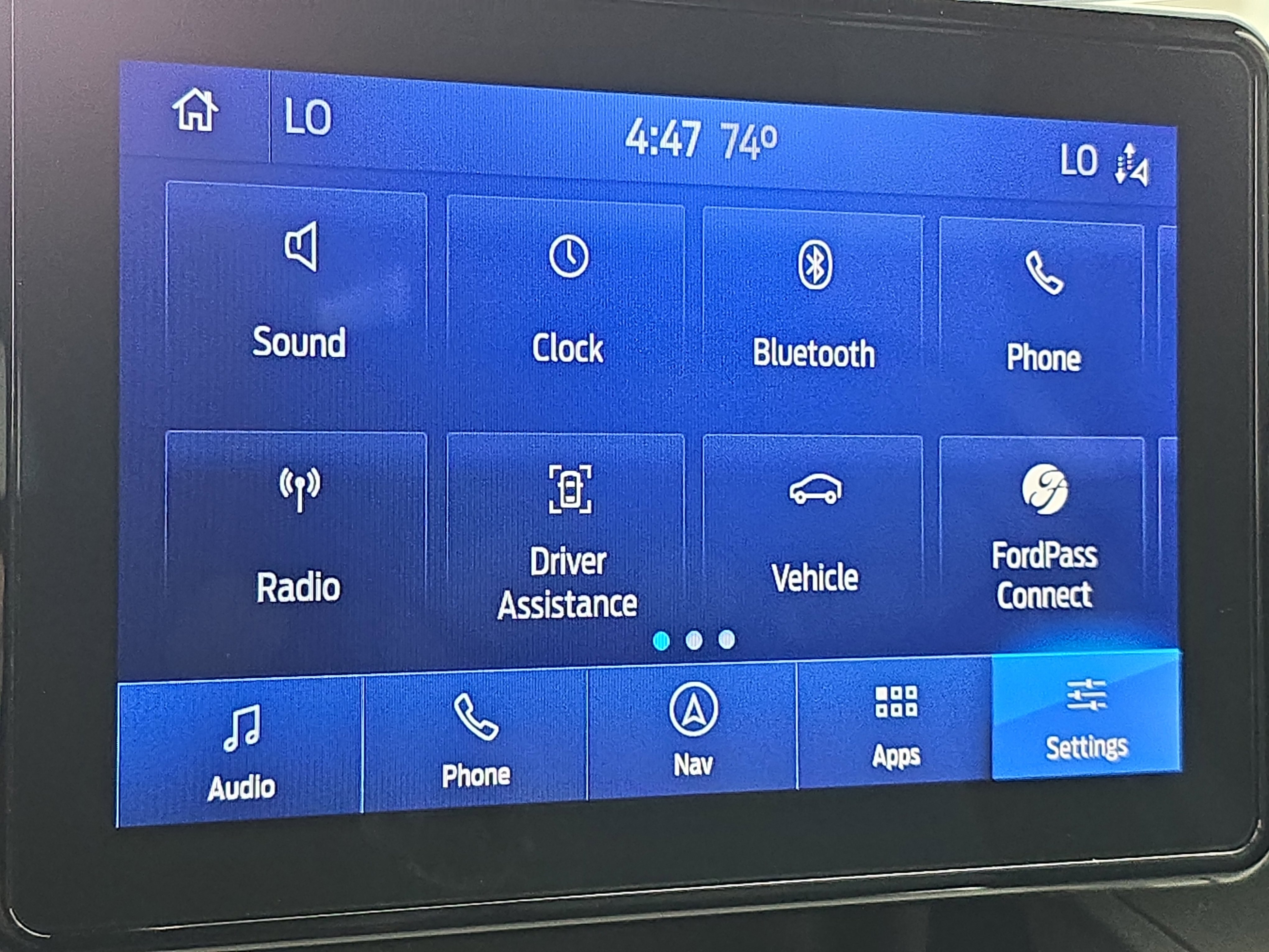 Used 2020 Ford Explorer XLT w/ Equipment Group 202A image 22