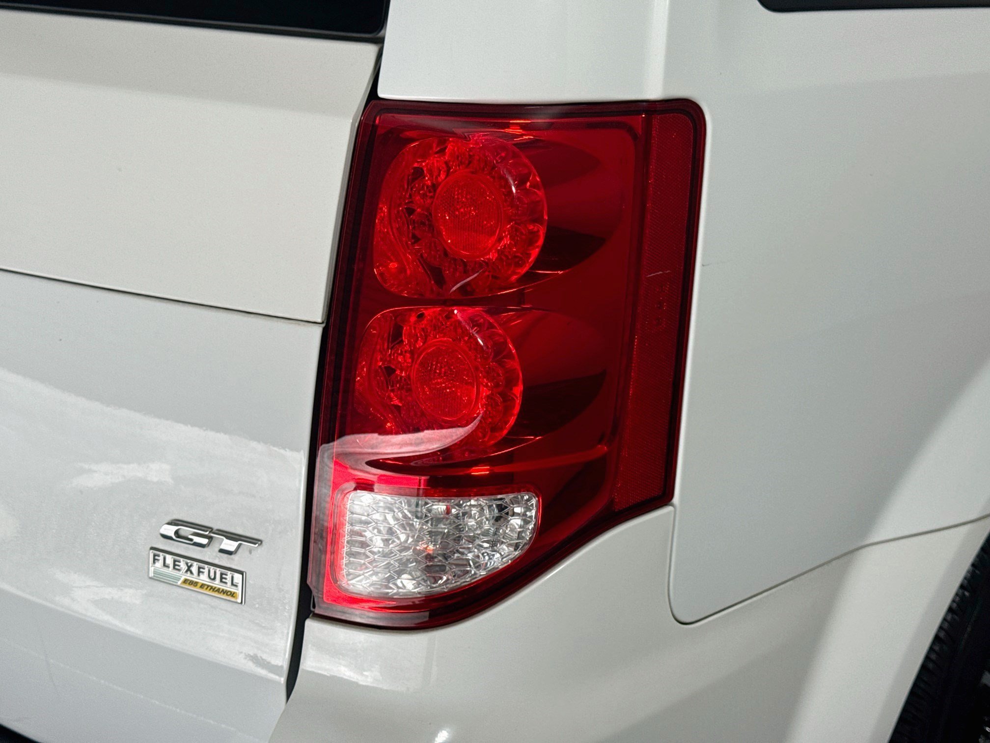 Used 2019 Dodge Grand Caravan GT FWD image 33