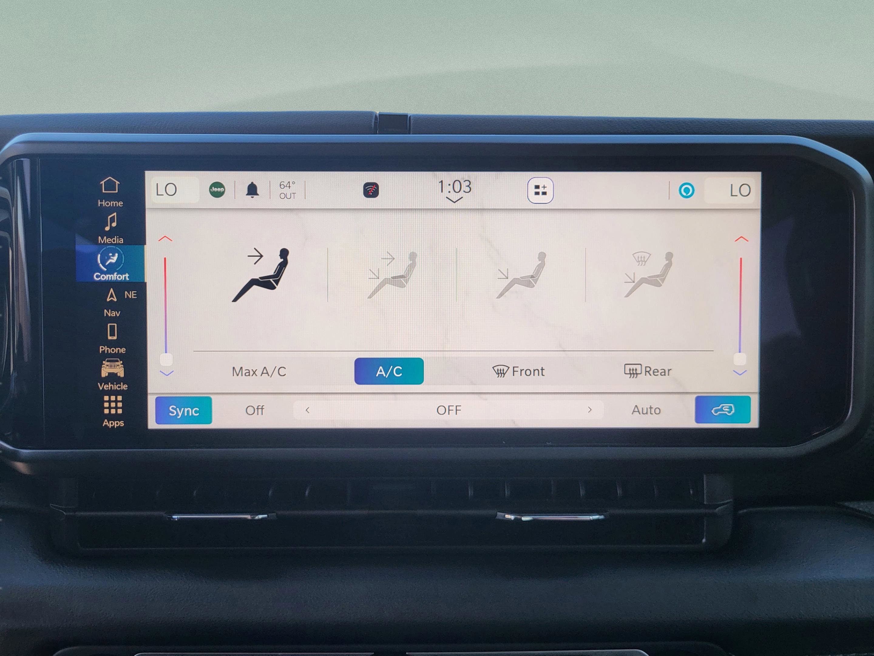 Used 2024 Jeep Wrangler Unlimited Rubicon w/ XTREMEE 35" Tire Package image 27