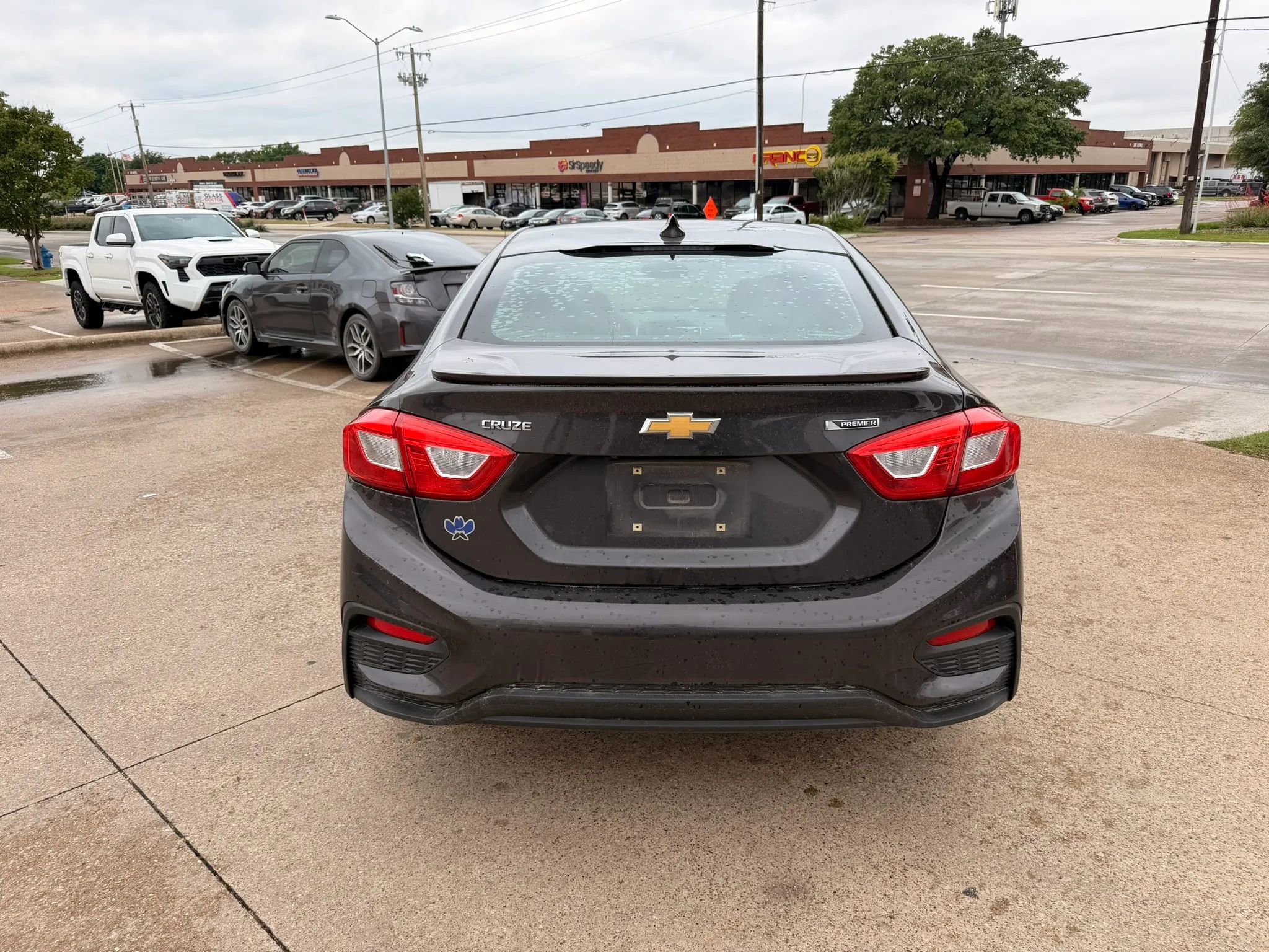 Used 2016 Chevrolet Cruze Premier FWD image 4