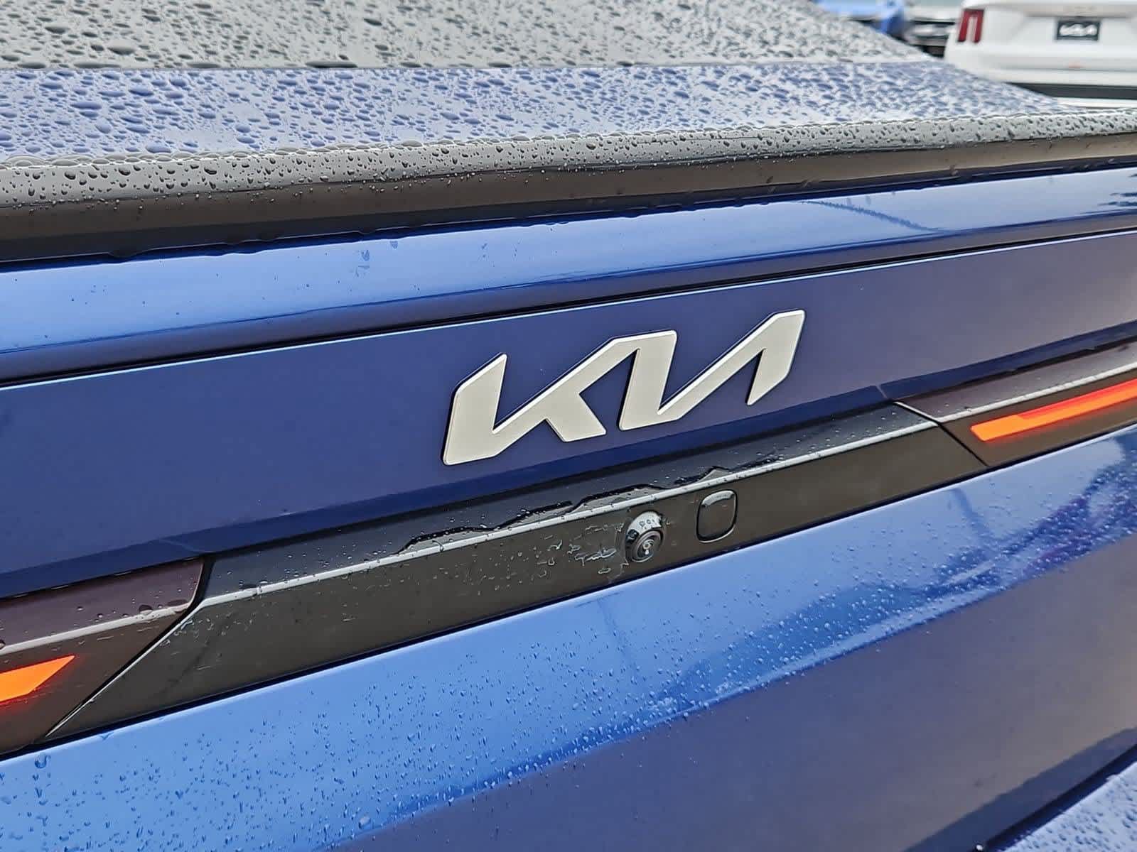 Certified 2025 Kia K4 EX FWD image 11
